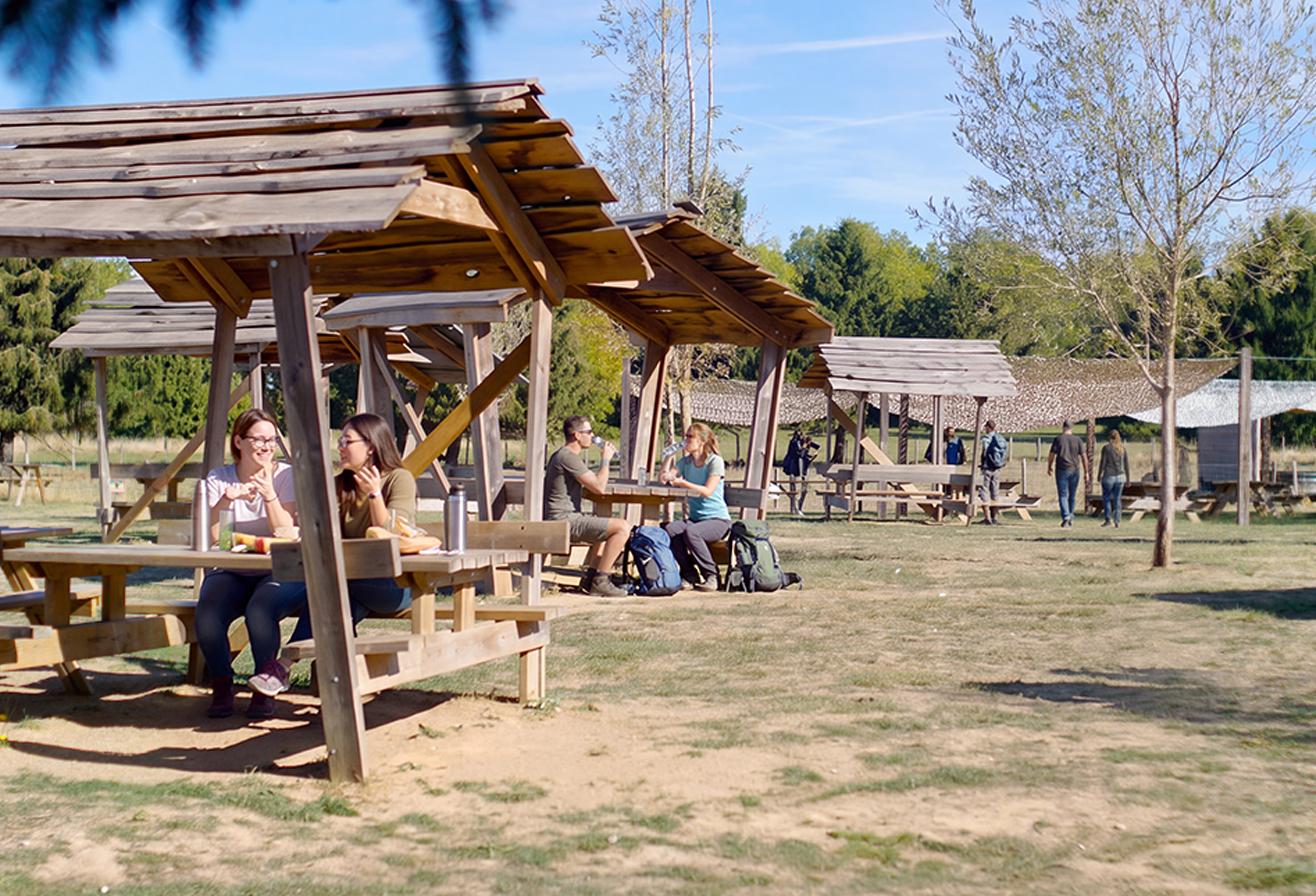 Offre groupe scolaire dans un parc animalier près de Disneyland Paris - Parrot World à Crécy-la-Chapelle 77