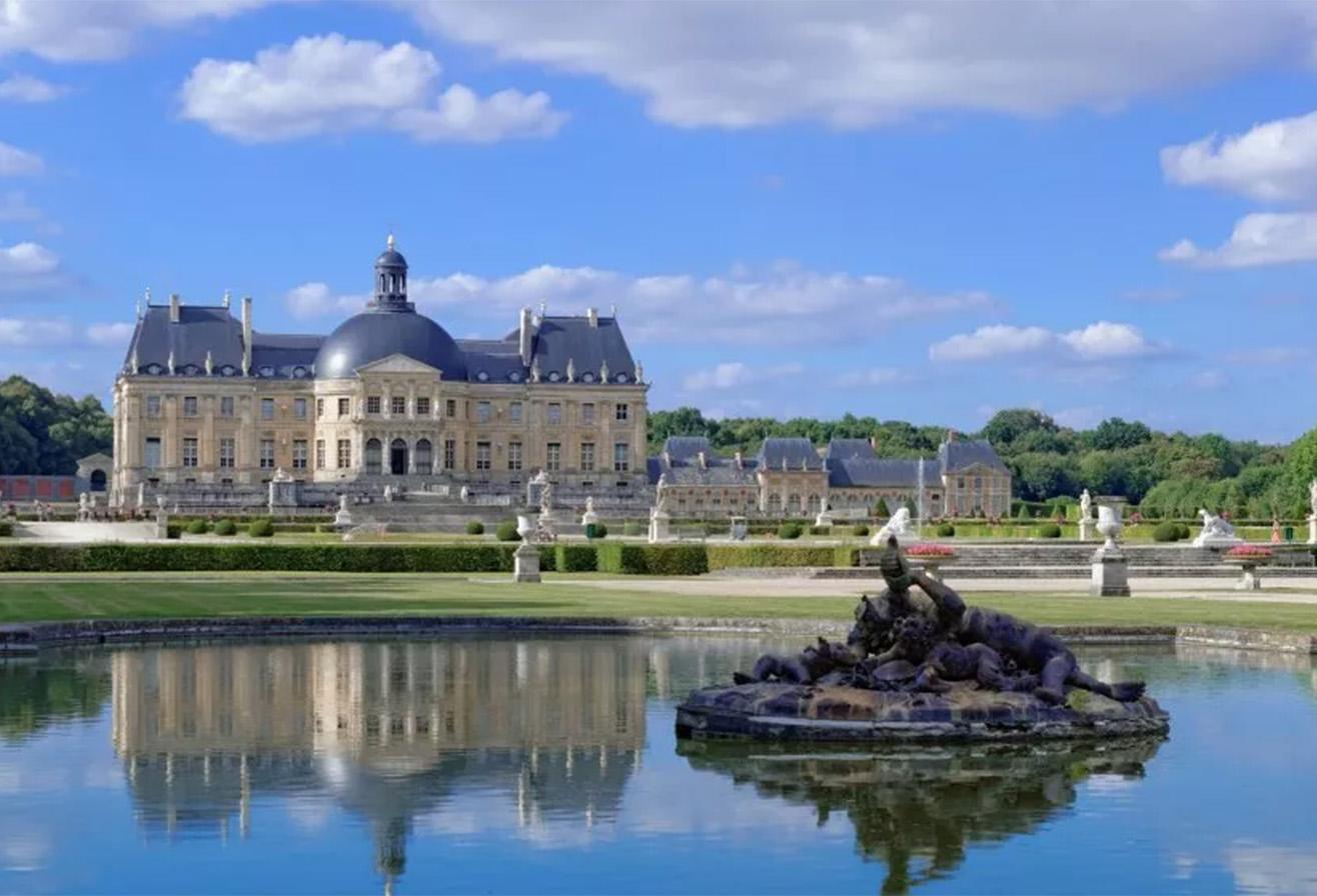 Kasteel Vaux-le-Vicomte met spectaculaire Franse tuinen, te bezoeken op 43 min van Disneyland Paris