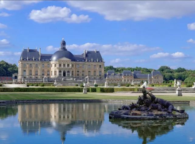 Castillo de Vaux-le-Vicomte y sus jardines a la francesa, una excursión cultural cerca de Disneyland París