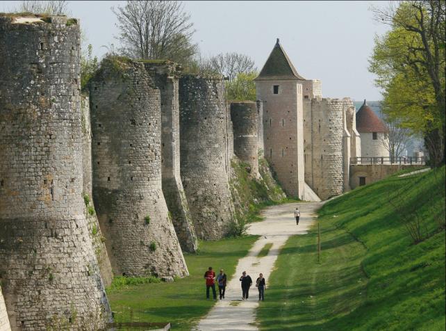 Provins, città medievale patrimonio UNESCO a 50 minuti da Disneyland Paris