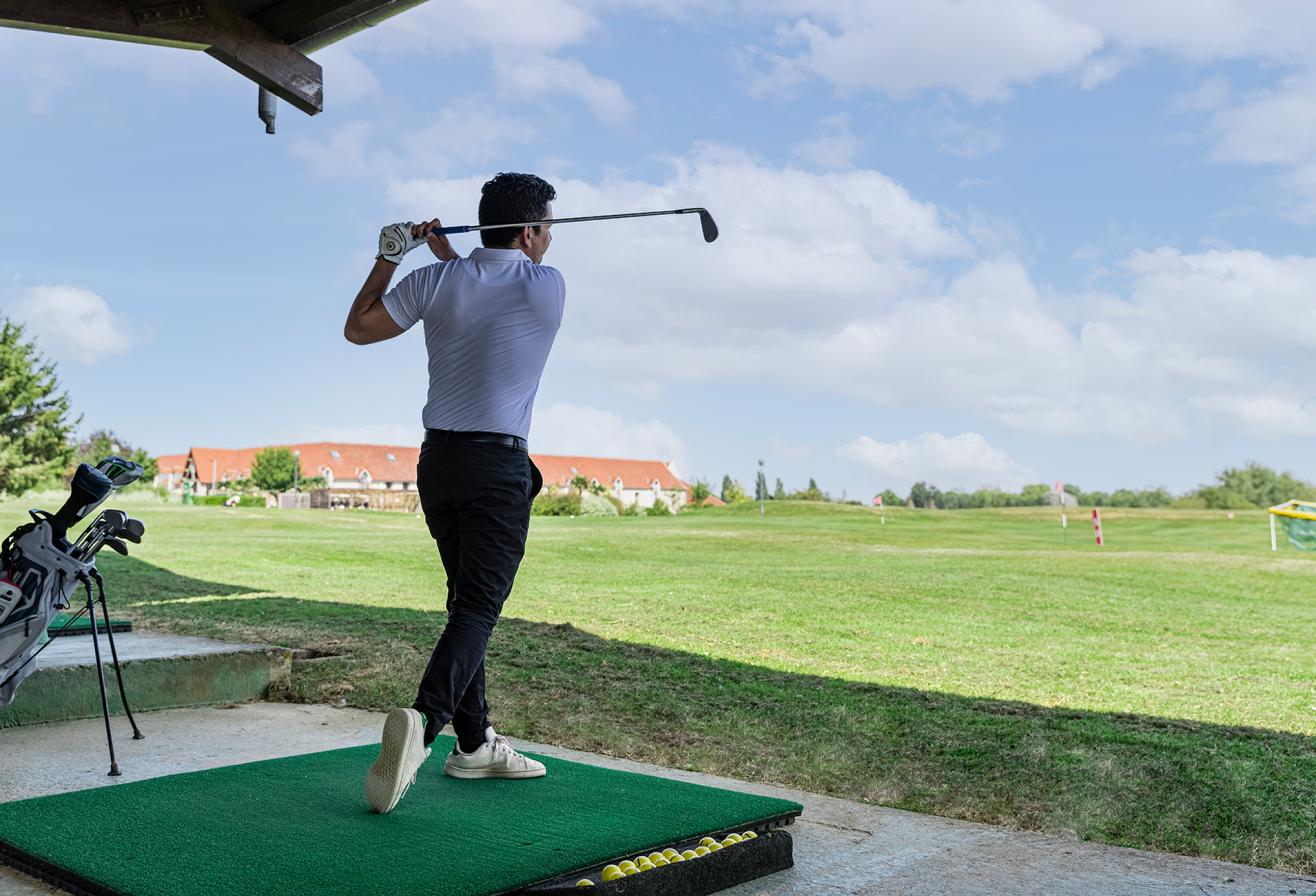 Crécy Golf Club - Initiation golf et Practice - Que faire autour de Disneyland Paris - Le Guide Complet